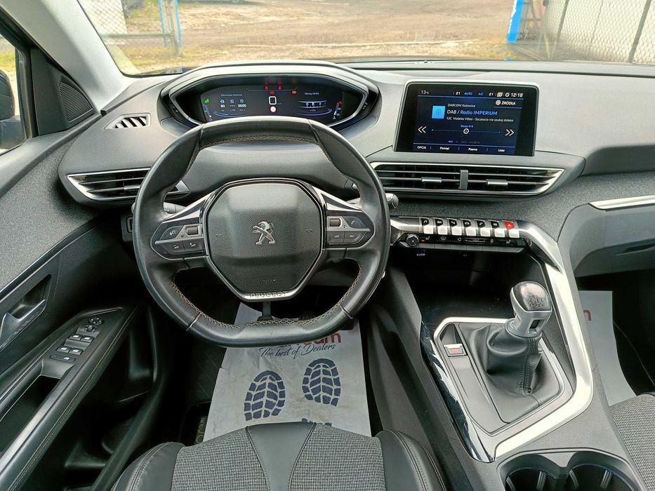 PEUGEOT 3008 1.2, 130 KM, Bogaty, LED, Serwis, PIĘKNY, Niski Przebieg