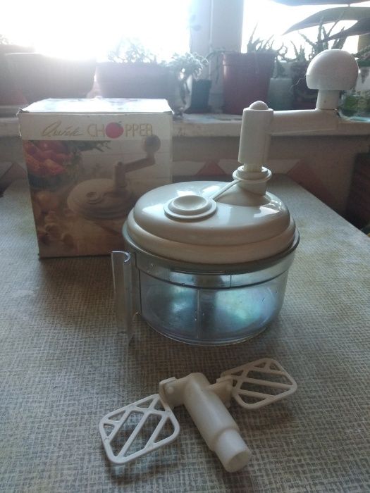 Измельчитель для овощей и фруктов Quick chopper