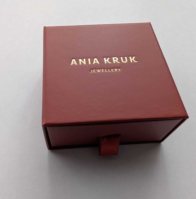 Pudełko prezentowe Ania Kruk na biżuterię pierścionek kolczyki