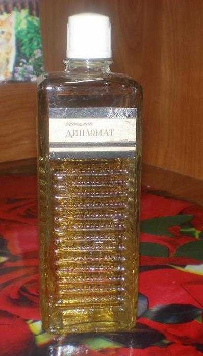 Одеколон СССР для мужчин Дипломат (г.Харьков) винтаж