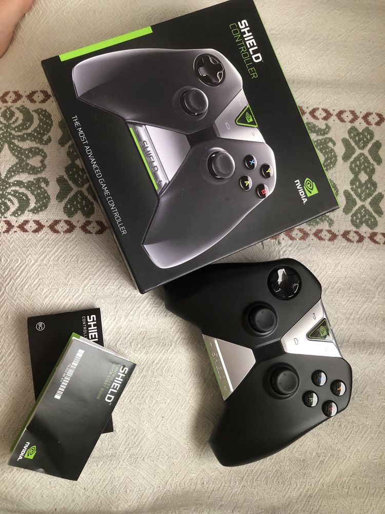 Android Tablet Nvidia Shield K1 8” 2GB / 16GB + kontroler (pad)