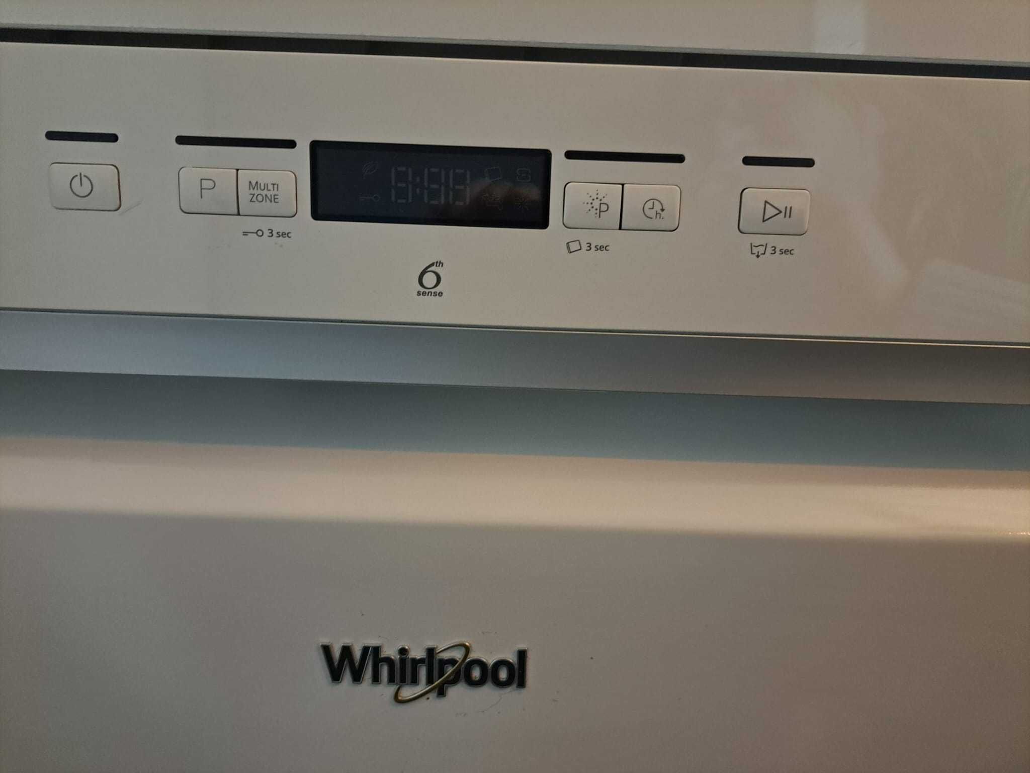 Máquina de lavar loiça Whirlpool PowerClean em ÓTIMO ESTADO