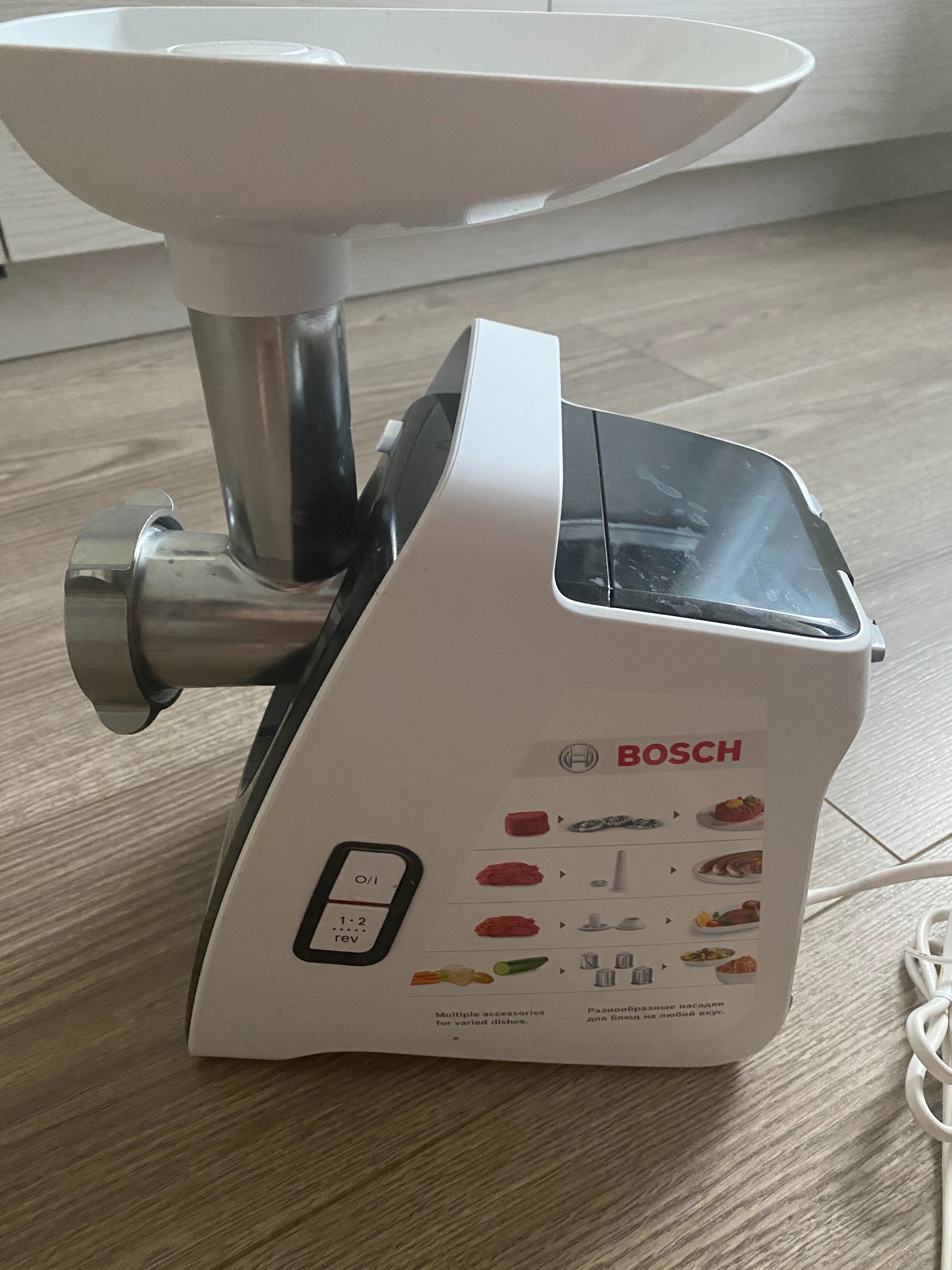 Электромясорубка Bosch MFW 3640 A