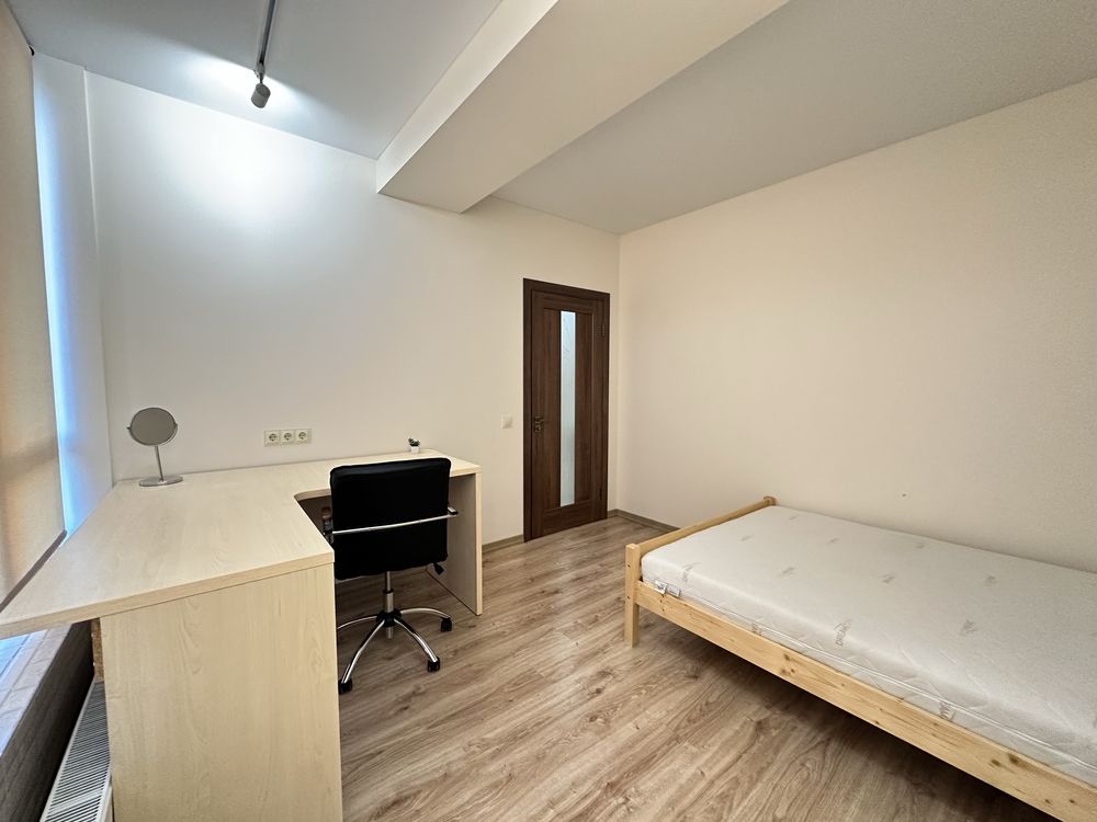 1 кім кв. з ремонтом в новобудові по вул. Полуботка ЖК Art House