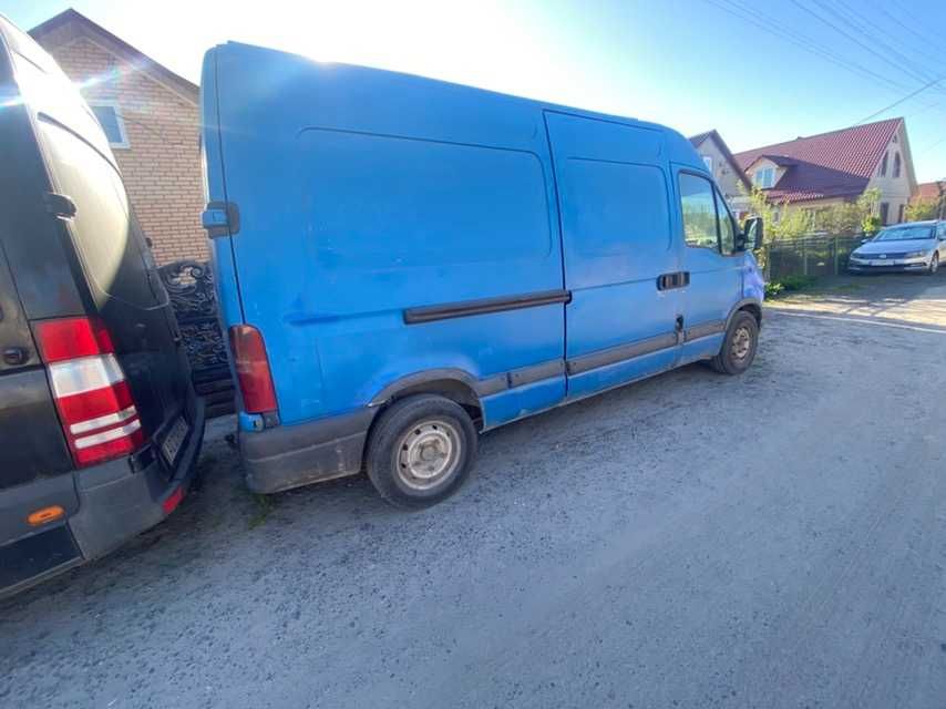 Продам бус Рено Мастер Грузовий Renault Master 2000року