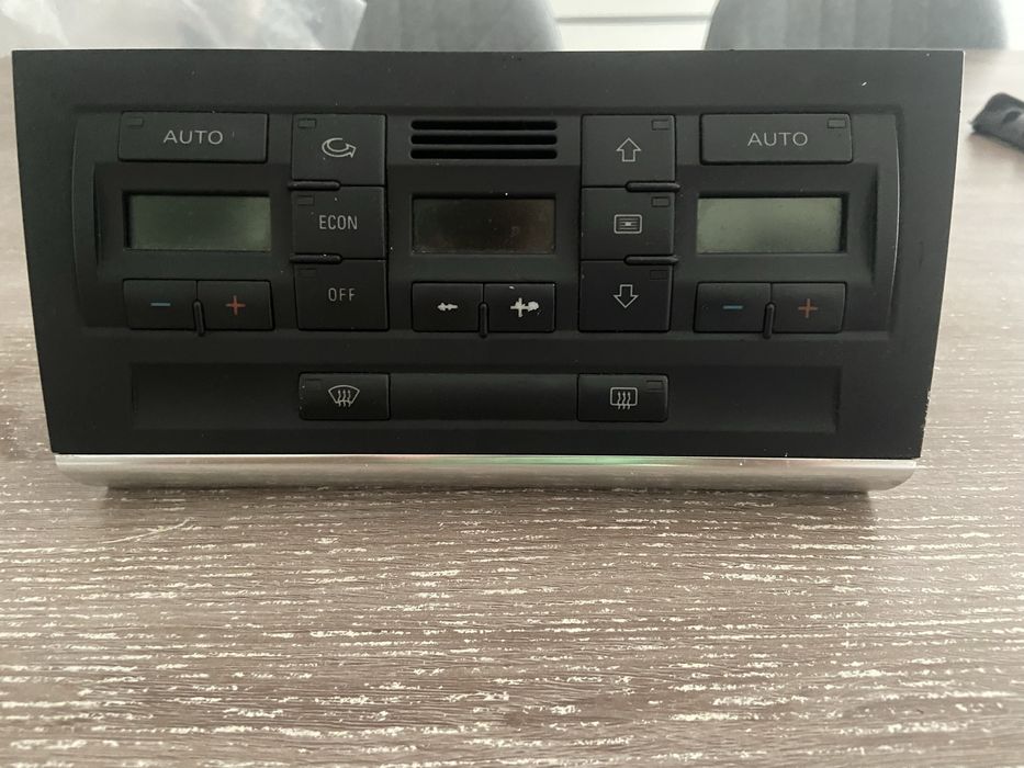 Climatronic 1 DIN p/ Audi A4 B6