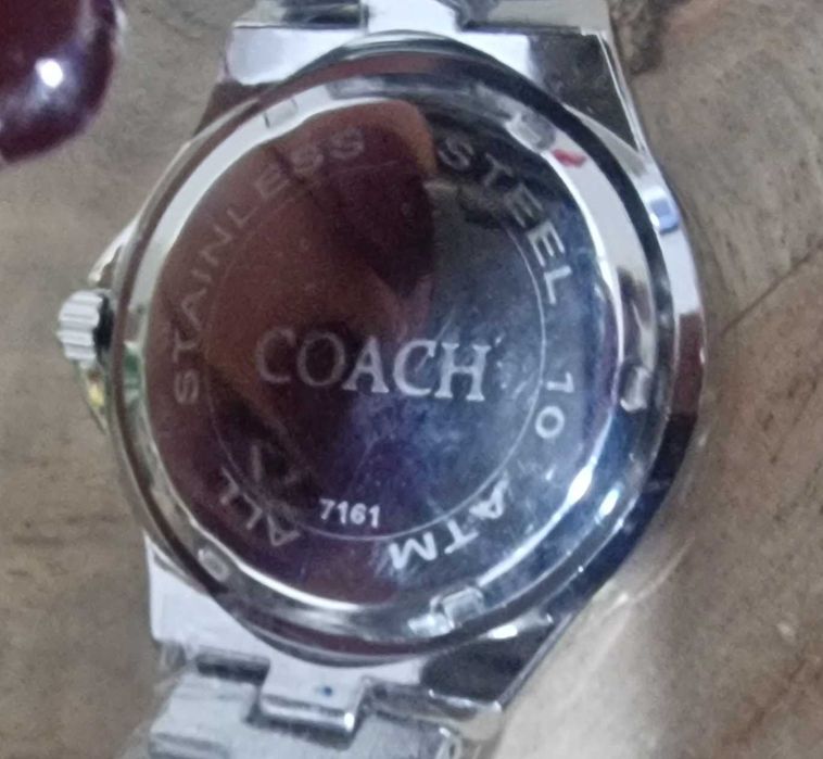 Vendo relógios variados