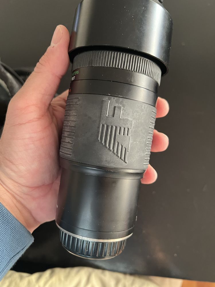 Vendo maquina minolta com 2 objetivas