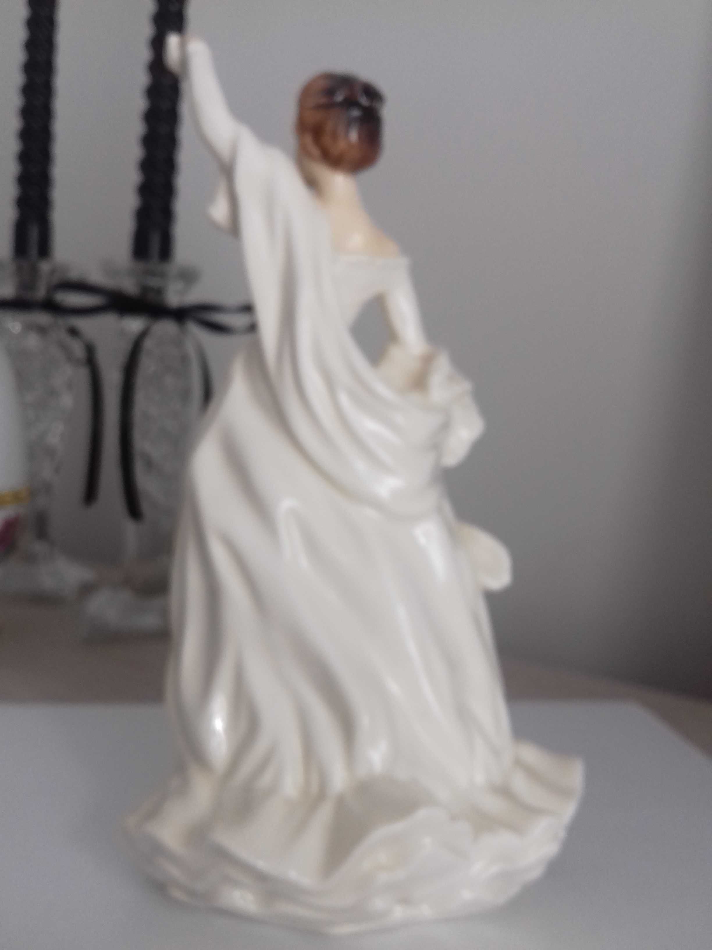 Figurka porcelana Royal Doulton