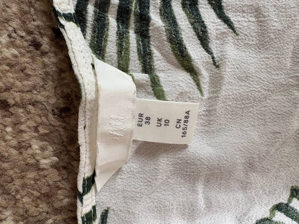 H&M Блузка  жіноча гарна