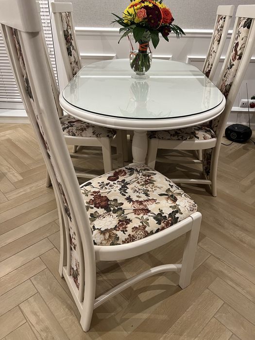 Stół biały do salonu 150 cm, rozkladany