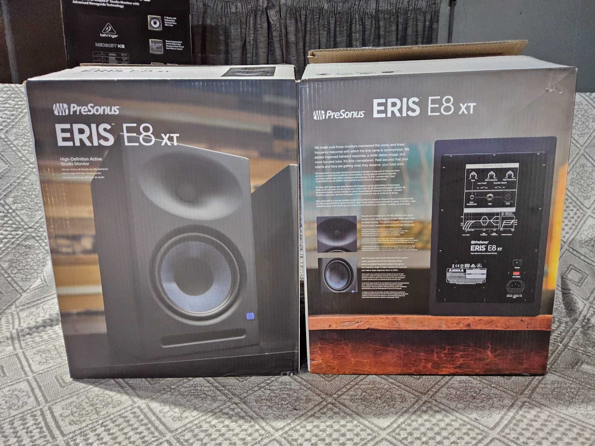 Colunas Monitoras de Estúdio  Ativas PRESONUS ERIS E8 XT    SEMI-NOVAS