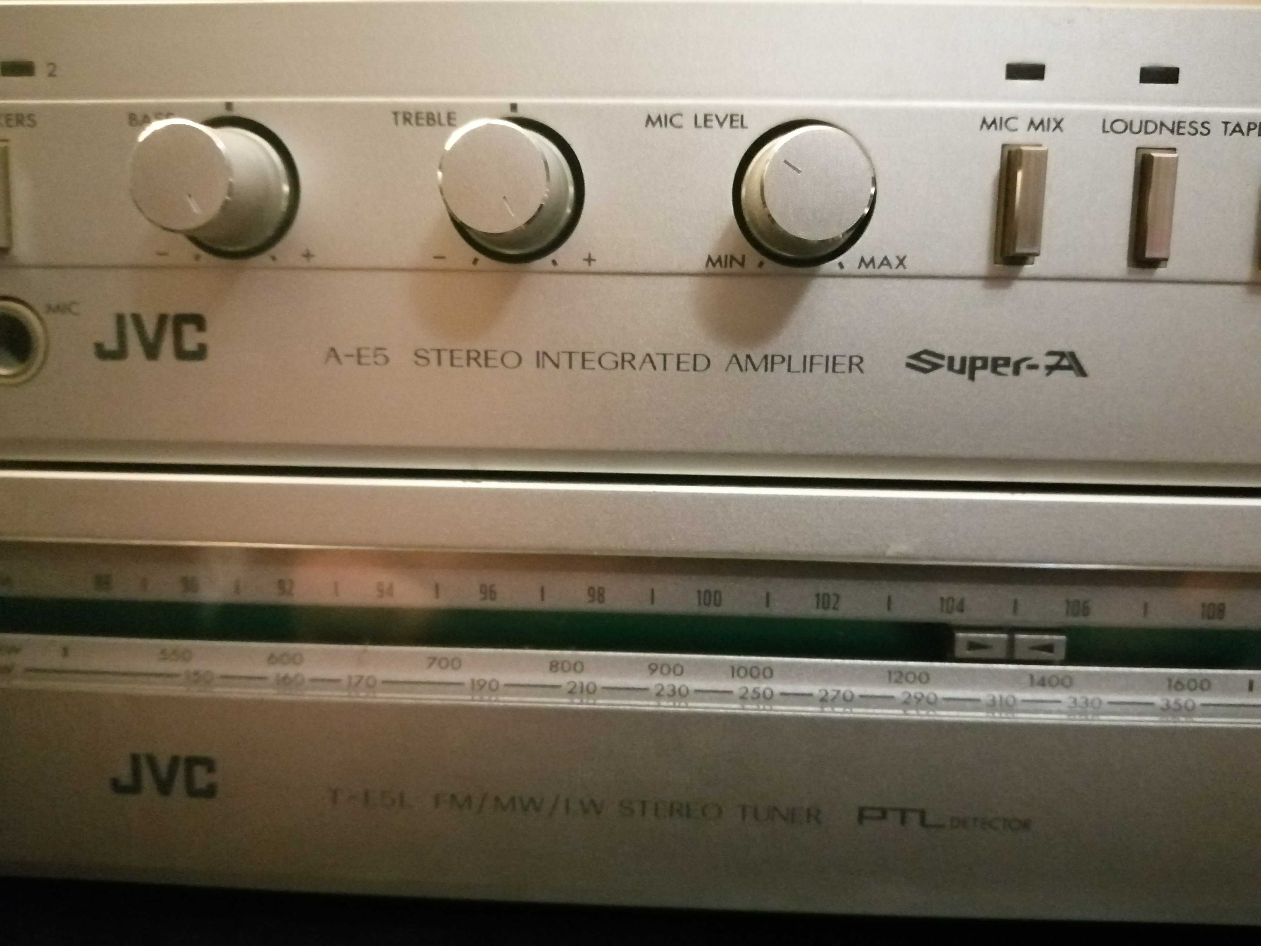 Aparelhagem JVC Vintage Anos 80