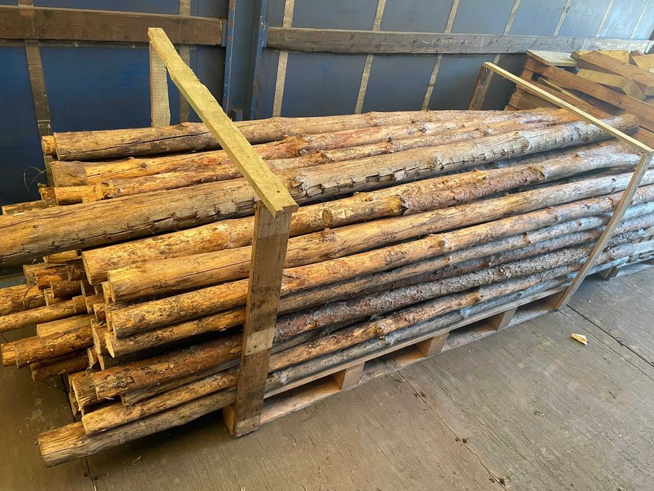 Stemple budowlane drewniane ok 70 szt +-3metrowe