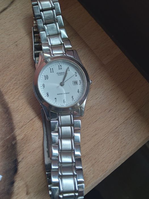Relogio casio  mpt 1141
