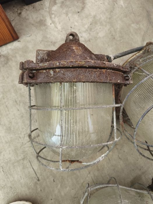 Lampa stara industrial loft Żeliwna