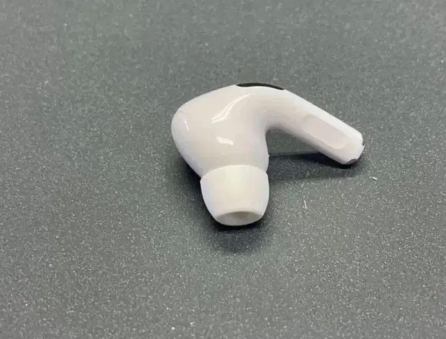 oryginalna lewa słuchawka AirPods pro 1 gen. A2084