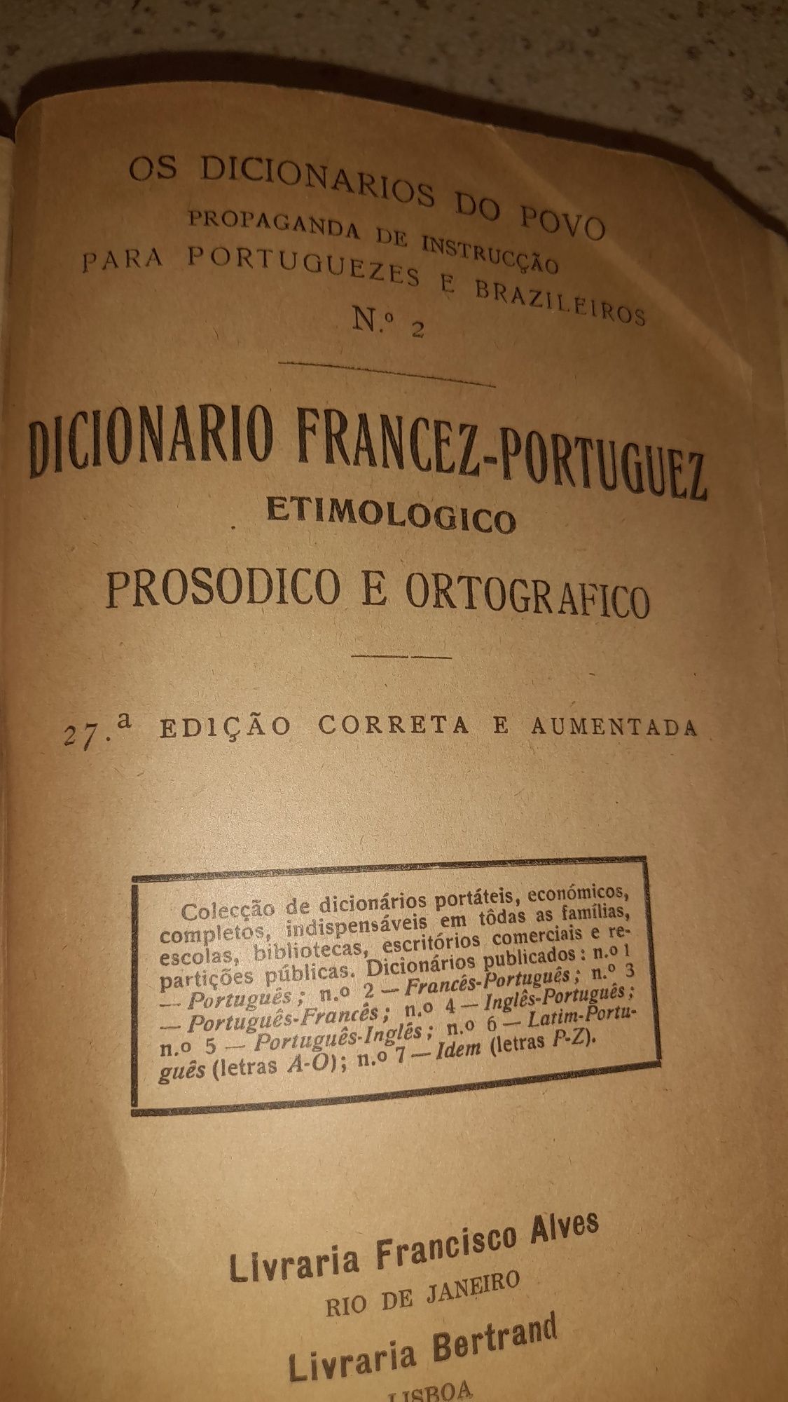 Dicionários do povo