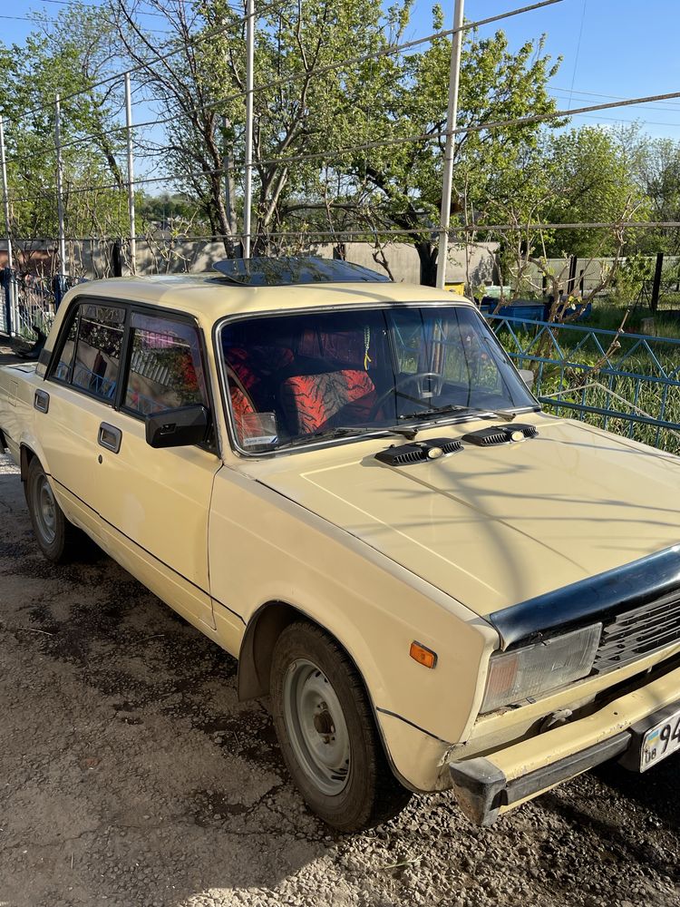 Продам ВАЗ 2105