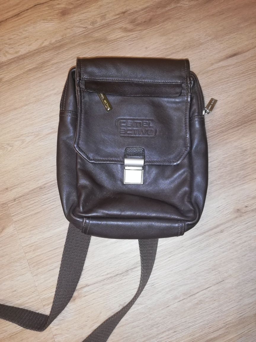 Bolsa em pele genuína Camel active