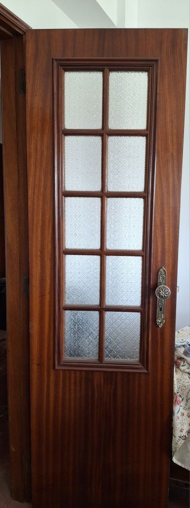 2 Portas  de sala  com vidro