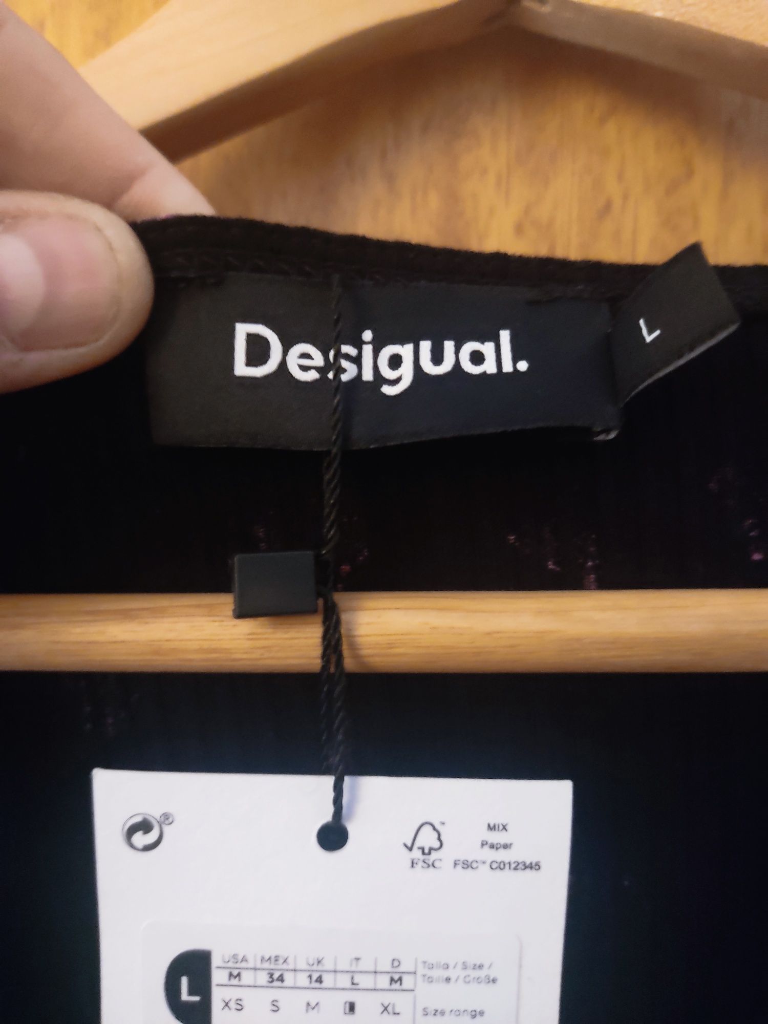 Vestido original da Desigual. Novo