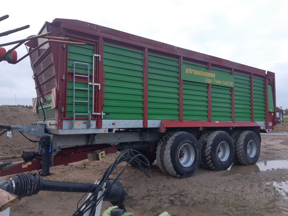 Przyczepa objętościowa strautmann 5401,do trawy,kukurydzy