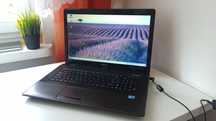 Asus K72F 17' 8GB, 250 GB SSD