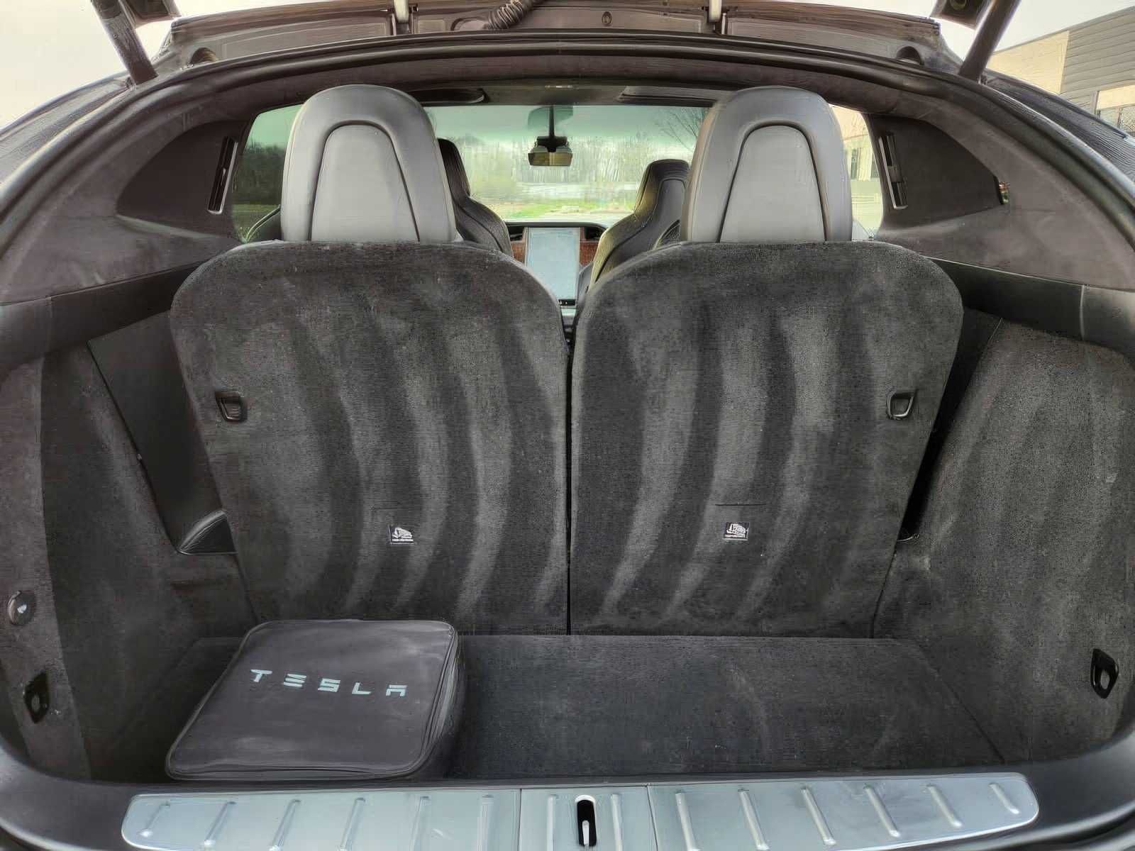 2018 Tesla Model X 75D