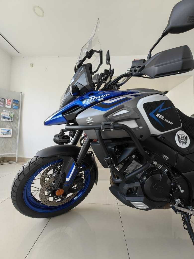 Мотоцикл  Suzuki
