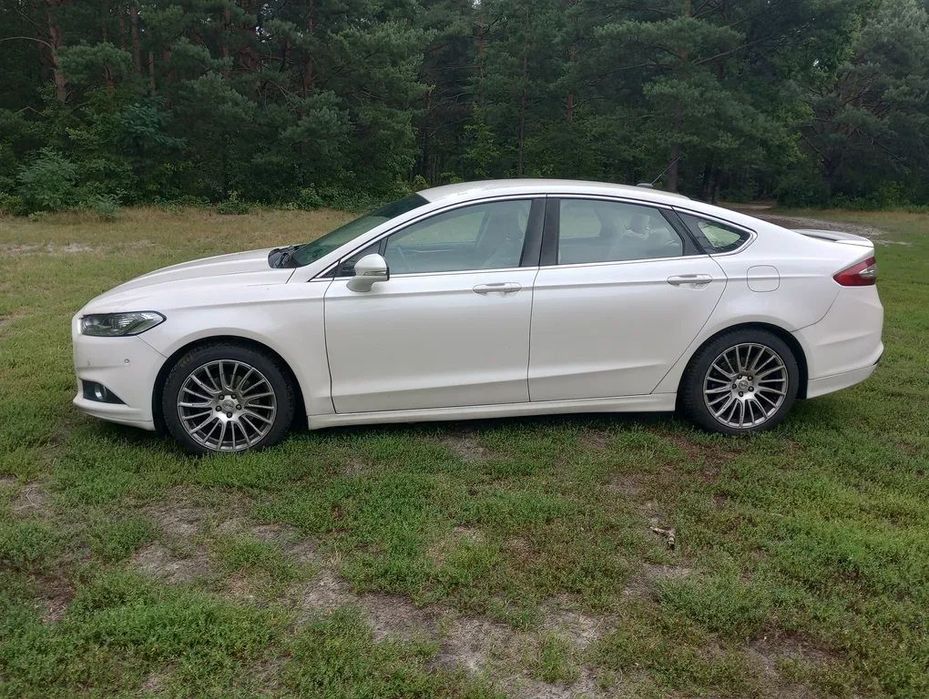 Ford Fusion Ford Fusion 1.5 EcoBoost • Benzyna • Bogate wyposażenie