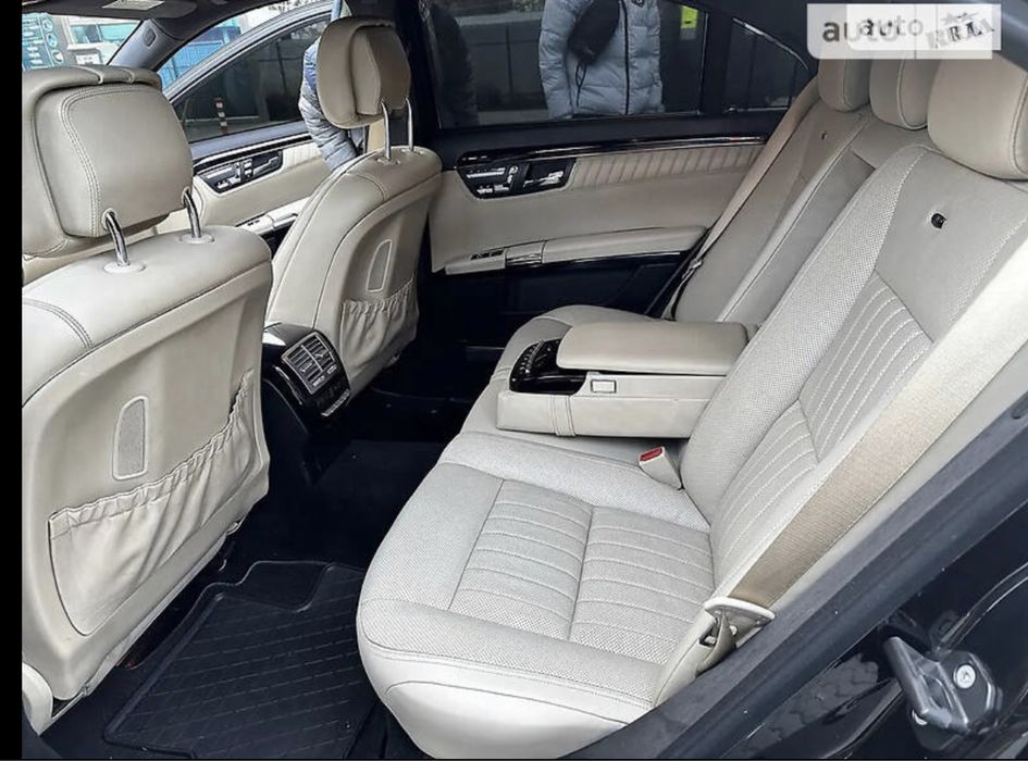 Mercedes W221 S600