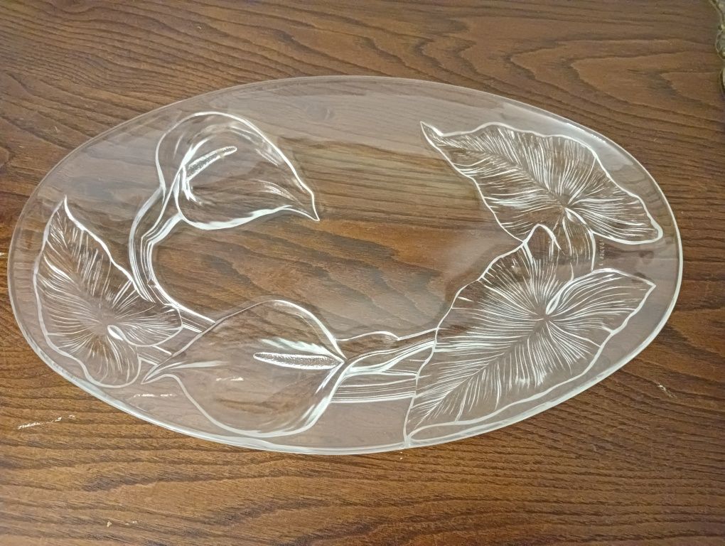 Travessa de vidro com suporte