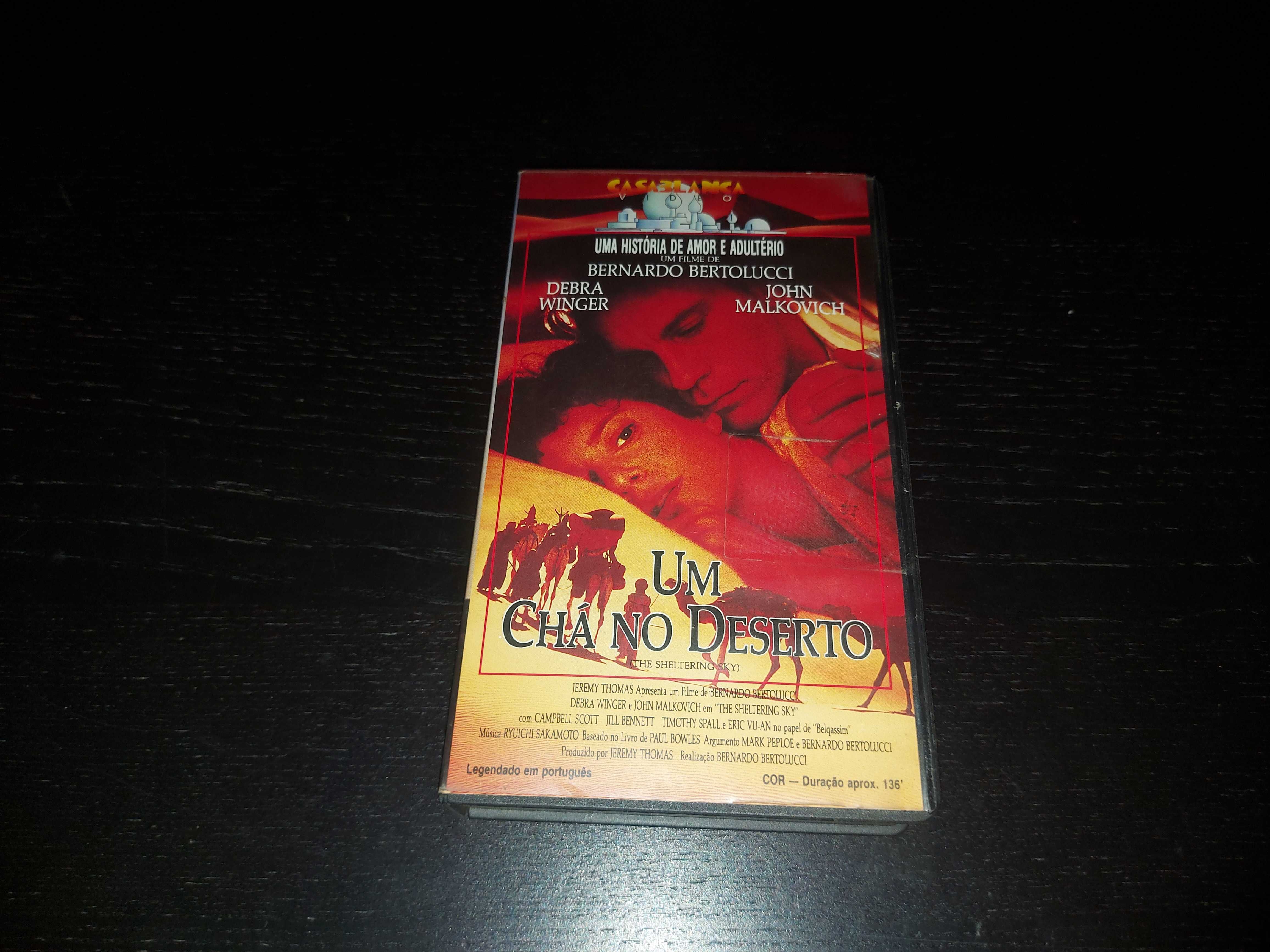 Um chá no deserto VHS