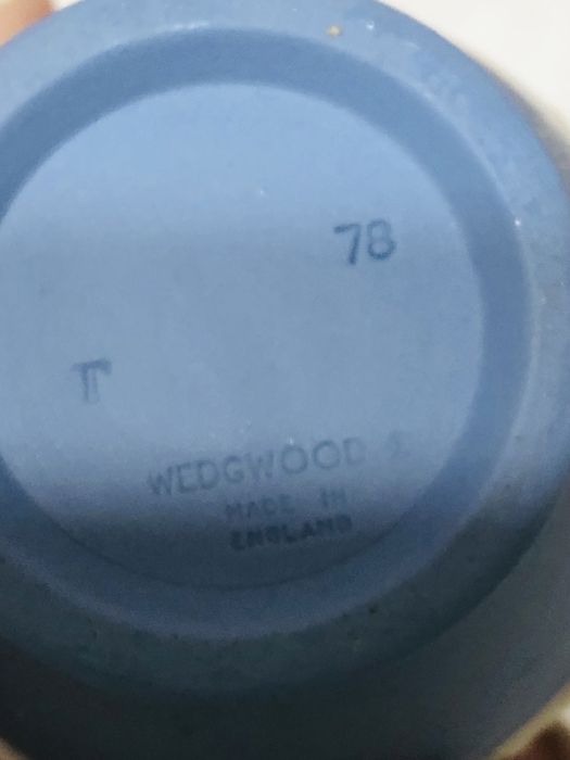 Фарфорові статуетки , вазочки (GOEBEL, Wedgwood, Англія