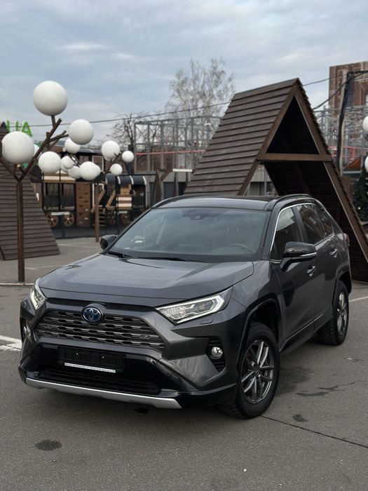 Авто с водителем и без водителя Mercedes g Range Rover