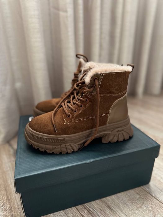 Зимові ботинки чоботи сапожки Braska розмір 36 натуральна шкіра хутро