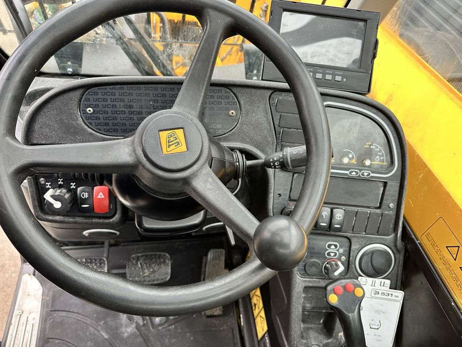 Телескопічний навантажувач jcb 531-70(маниту)
