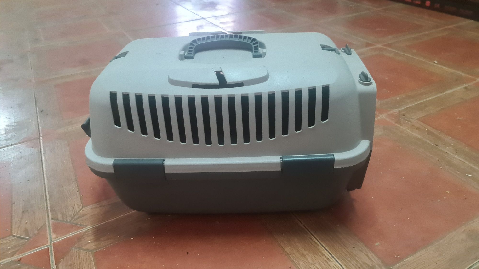 Vendo malas de transporte de animais