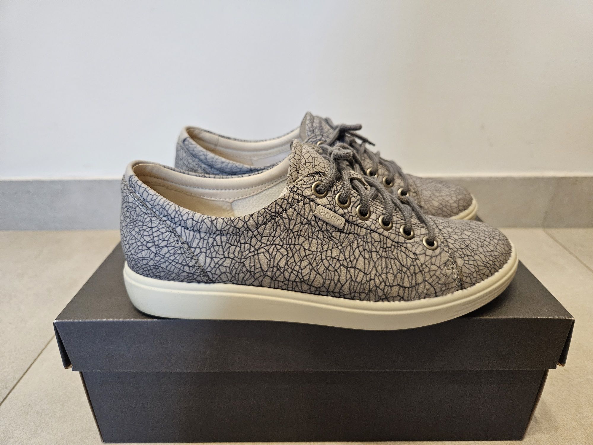 Ecco Sneakersy Soft 7 damskie r. 37
