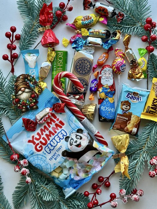 Подарунковий набір «Хатинка» на день св. Миколая, Різдво і Новий рік