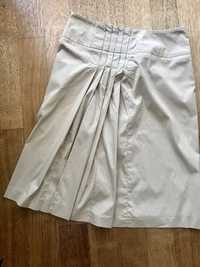 Beżowa spódnica z plisami Tara Jarmon M 40