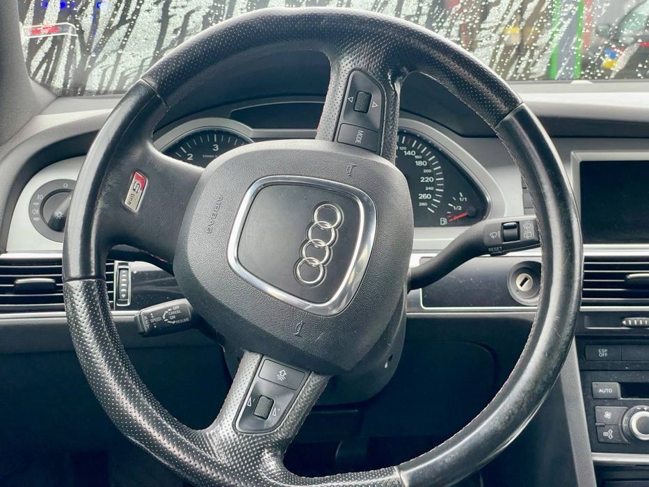 Audi A6C6 2.0 TDI S-line