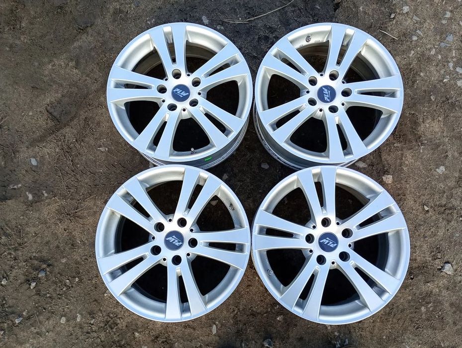 VW t5 trafic vivaro bmw 17cali 5x120 plw 7,5jx17h2 super wzór i stan