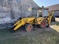 Koparko ładowarka JCB