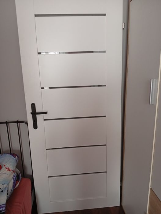 Drzwi 80 prawe  białe