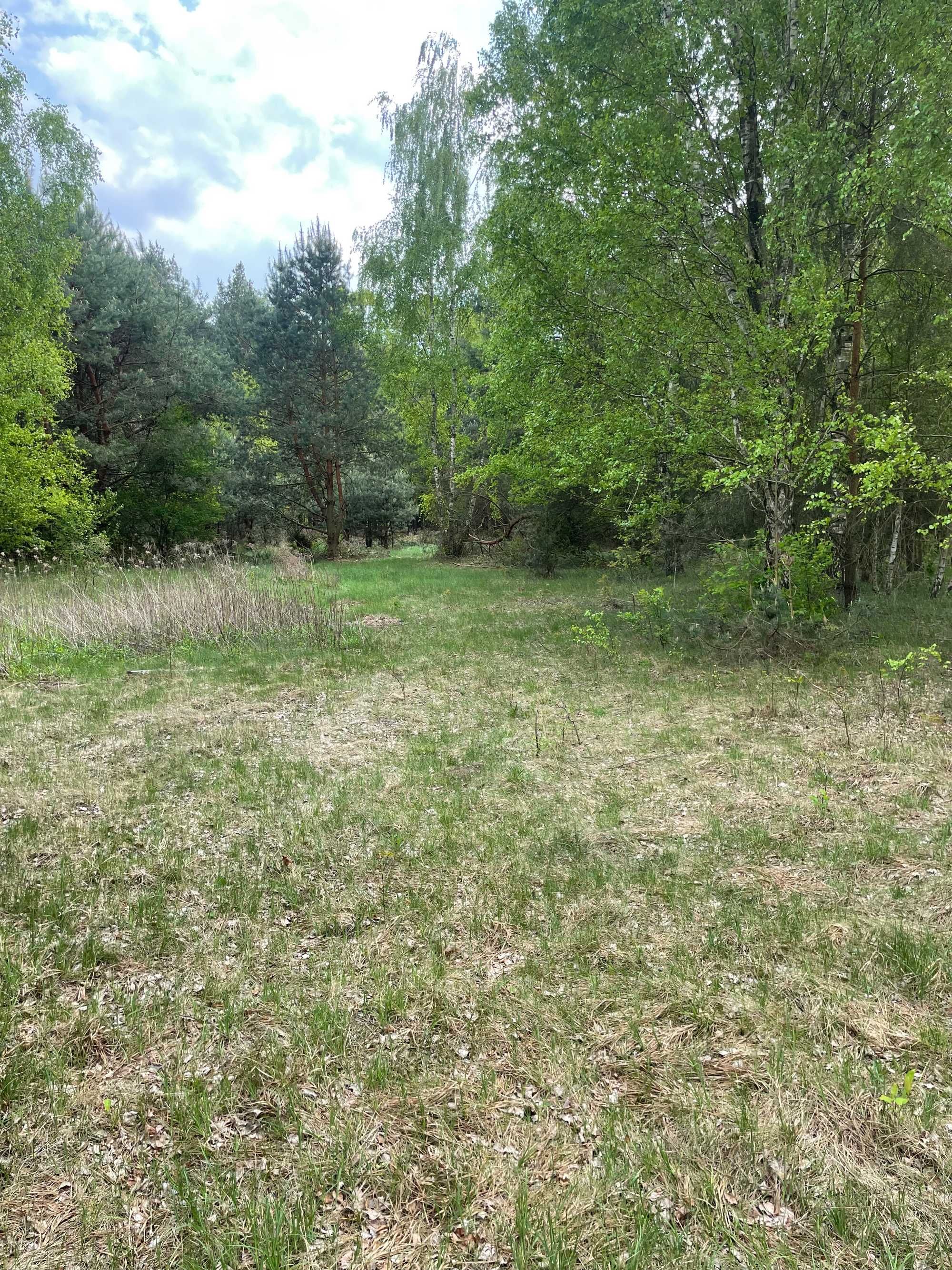 Sprzedam działkę budowlaną 1736m2
