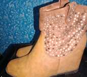 Botas Cano baixo novas