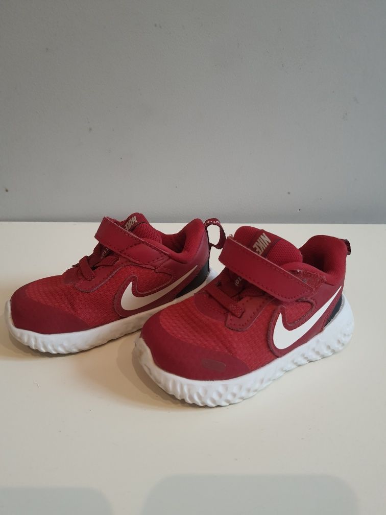 Buty Nike rozmiar 21