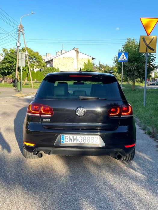 Volkswagen Golf 6 GTI 2.0 TSI 211KM DSG Skóry, Szyberdach, Navi, Xenon